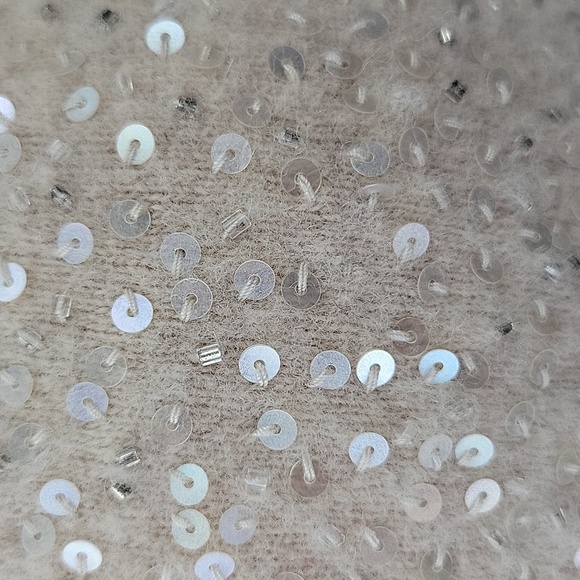 Talbots Lambswool/ Angora V-Neck Cardigan Beige Size Medium - Picture 9 of 13